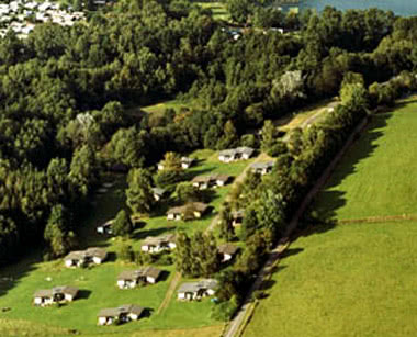 Blick auf das Areal des Feriendorfes Gedern